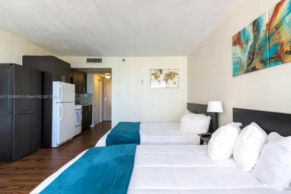 The Aventura Beach Club, 19201 Collins Ave #1029, Sunny Isles Beach, Florida 33160, image 2