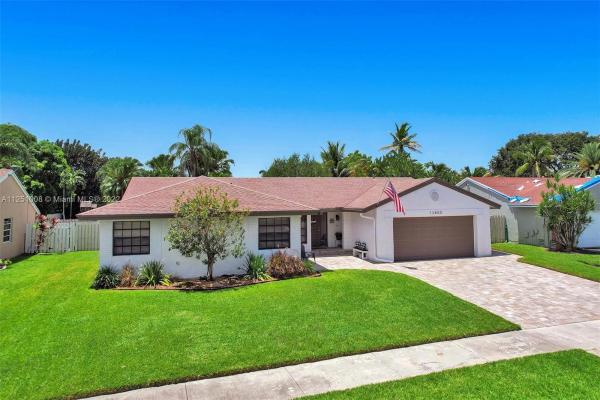 Blue Ridge, 13800 Roanoke St, Davie, Florida 33325, image 2