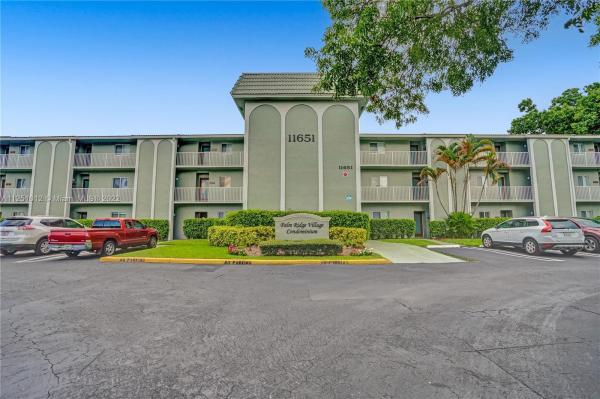 Palm Ridge Village, 11651 Royal Palm Blvd #103, Coral Springs, Florida 33065, image 1