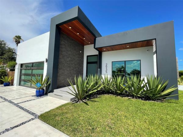 Coral Way Homesites, 2935 SW 82nd Ave, Westchester, Florida 33155, image 1