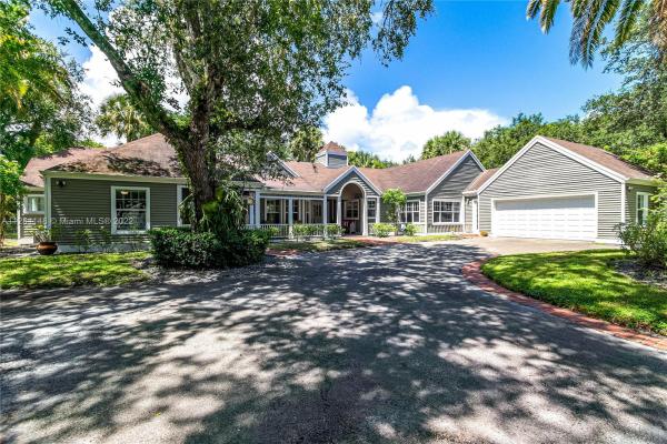 Kendall Green Homesites, 8383 SW 114th St, Kendall, Florida 33156, image 1