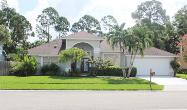 Woods Walk, Lake Worth Beach, Florida 33467, image 1
