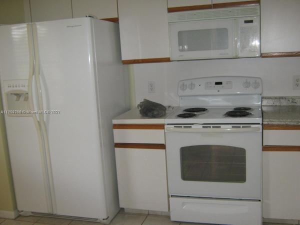 Buckingham At Century Village, 650 SW 124th Ter #413P, Pembroke Pines, Florida 33027, image 1