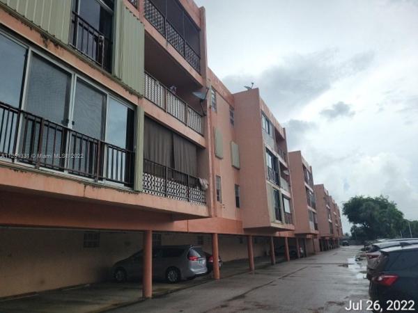 Los Arboles, 1900 W 68th St #F102, Hialeah, Florida 33014, image 1