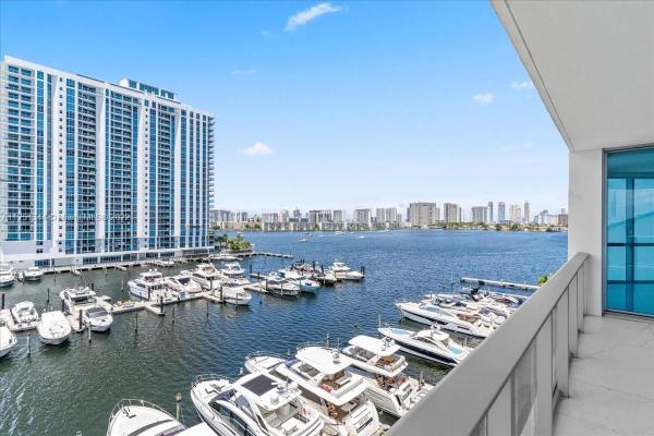 The Reserve At Marina Palms, 17111 Biscayne Blvd #601, North Miami Beach, Florida 33160, image 2