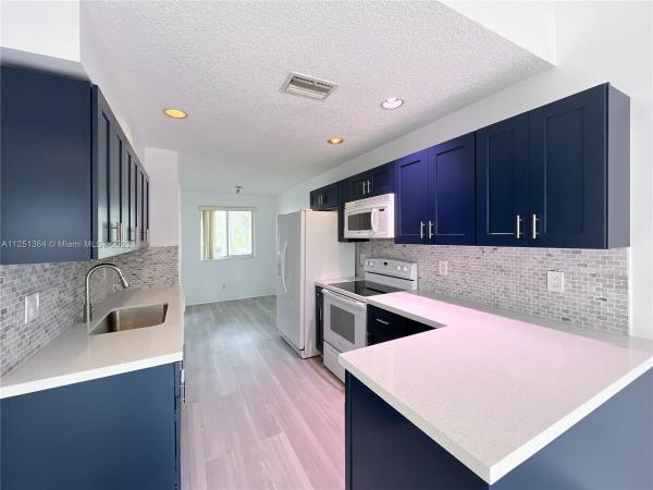 The Winds At Jacaranda, 10961 W Broward Blvd #10961, Plantation, Florida 33324, image 1