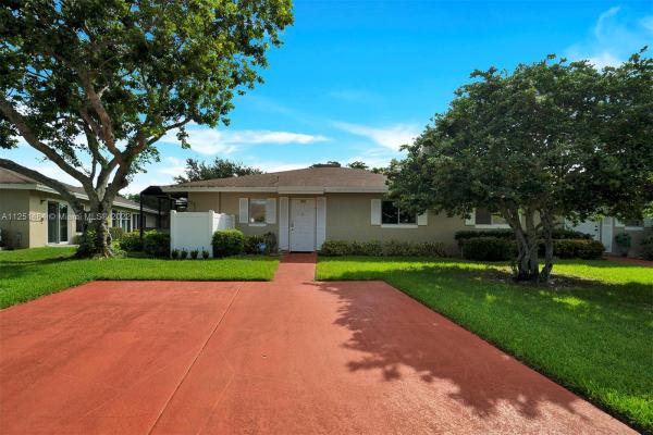 Greenleaf At Whisper Walk, Boca Raton, Florida 33496, image 2