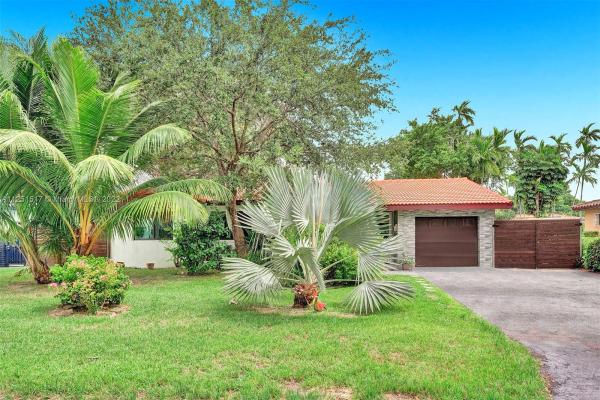 Glendale Manor, 480 NW 88th Ter, El Portal, Florida 33150, image 1