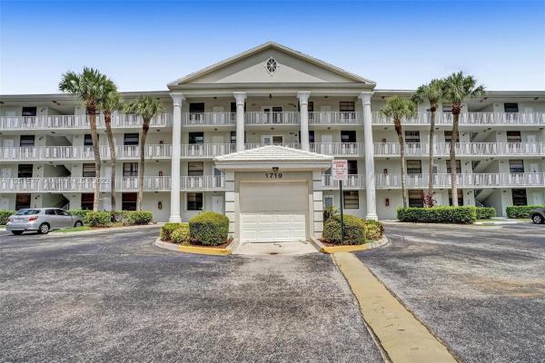 Whitehall 2 Of Pine Island Ridge, 1719 Whitehall Dr #206, Davie, Florida 33324, image 2