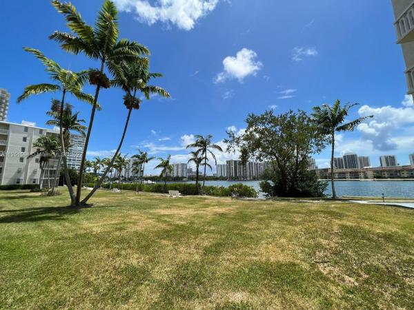 Point East, 2859 Leonard Dr #G605, Aventura, Florida 33160, image 2
