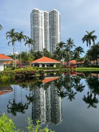 Mystic Pointe Tower 500, 3530 Mystic Pointe Dr #213, Aventura, Florida 33180, image 2