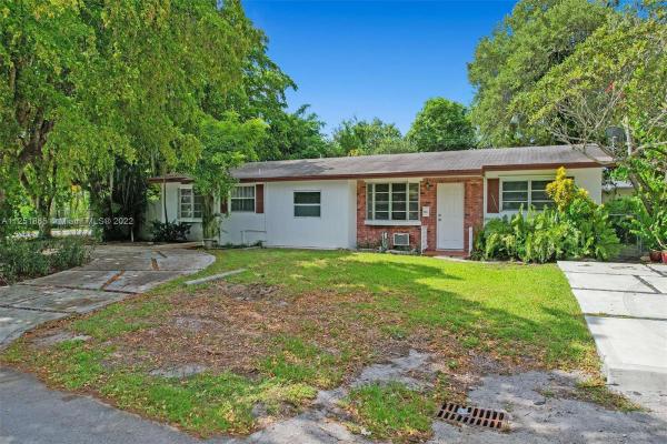 1396 NE 117th St, Unincorporated Dade County, Florida 33161, image 2
