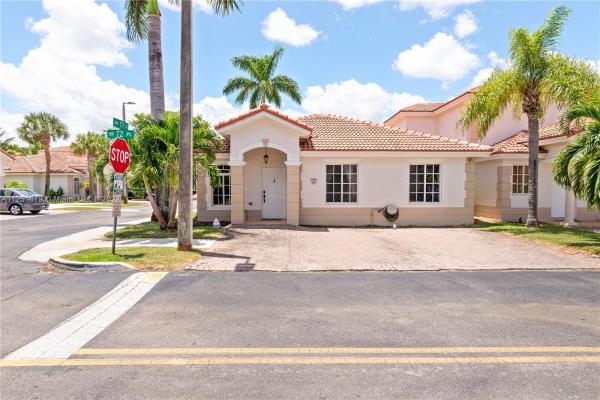 Bella Colina, 7291 NW 173rd Dr #100, Country Club, Florida 33015, image 1