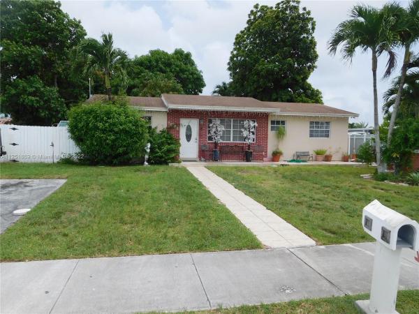 South Miami Heights Residential, 11861 SW 206th Ter, South Miami Heights, Florida 33177, image 2