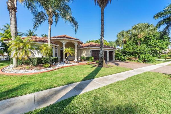 Grande Bay Estates, 4605 Island Reef Dr, Wellington, Florida 33449, image 1