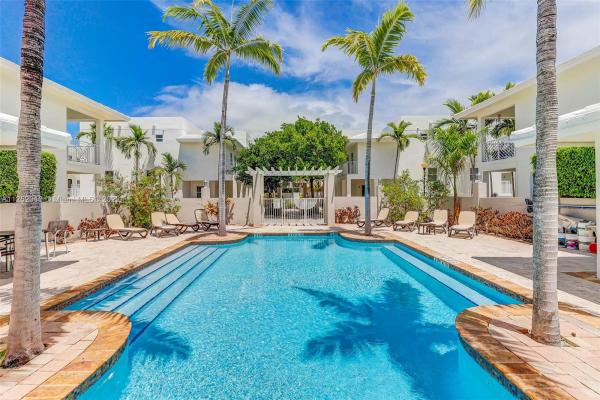 Roads End Village, 1037 SW 9th Ct #E-1, Miami, Florida 33130, image 1