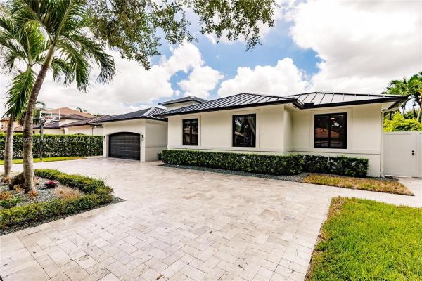 Primavera, 16323 NW 77th Path, Miami Lakes, Florida 33016, image 1