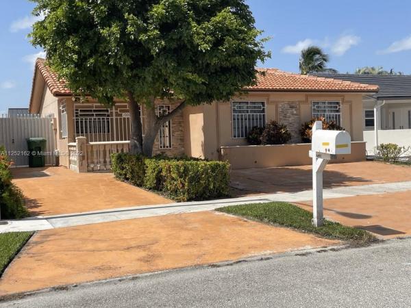 Golden Eagle Estates, 10006 NW 129th Ter, Hialeah Gardens, Florida 33018, image 1