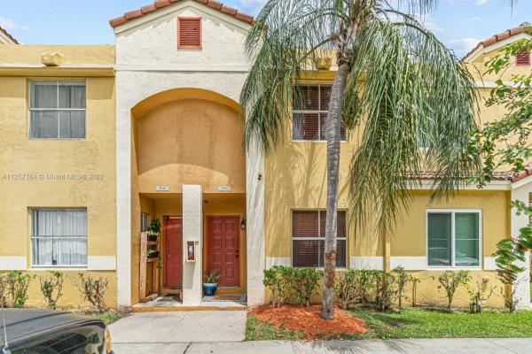 Sorrento Lakes At Sunrise Point, 3906 NW 90th Ave #3906, Sunrise, Florida 33351, image 1
