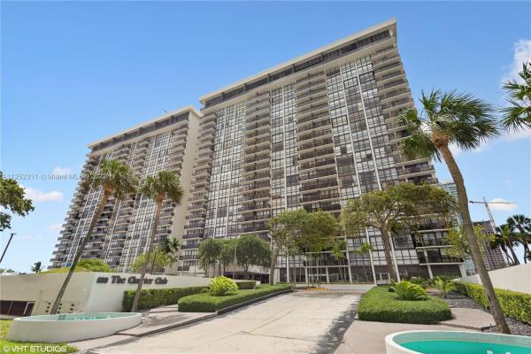 Charter Club, 600 NE 36th St #721, Miami, Florida 33137, image 2