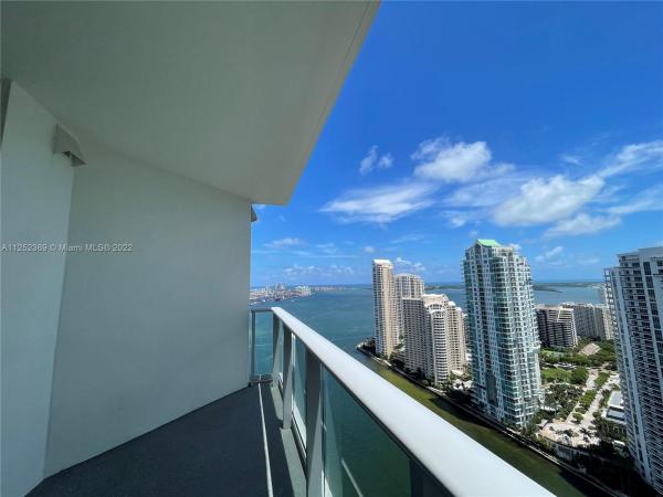 Met 1, 300 S Biscayne Blvd #T-3706, Miami, Florida 33131, image 2