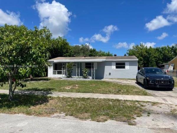 Boulevard Heights, 731 N 64th Ter, Hollywood, Florida 33024, image 2