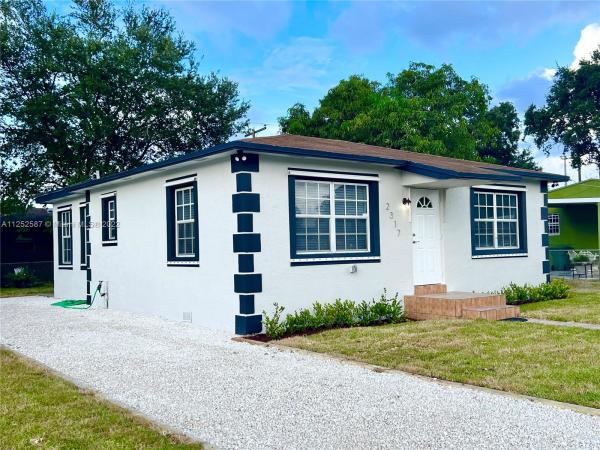Carolinda Park, 2317 NW 94th St, West Little River, Florida 33147, image 1
