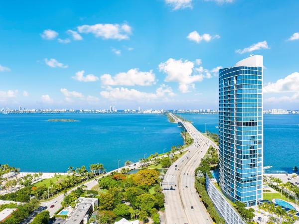 Blue On The Bay, 601 NE 36th St #912, Miami, Florida 33137, image 1