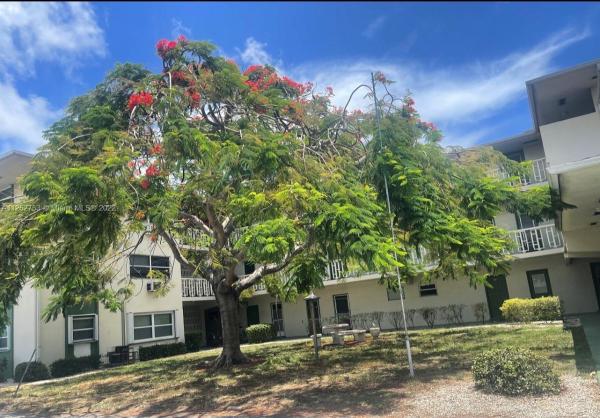 Haven House, 1450 E Sample Rd #301, Pompano Beach, Florida 33064, image 1