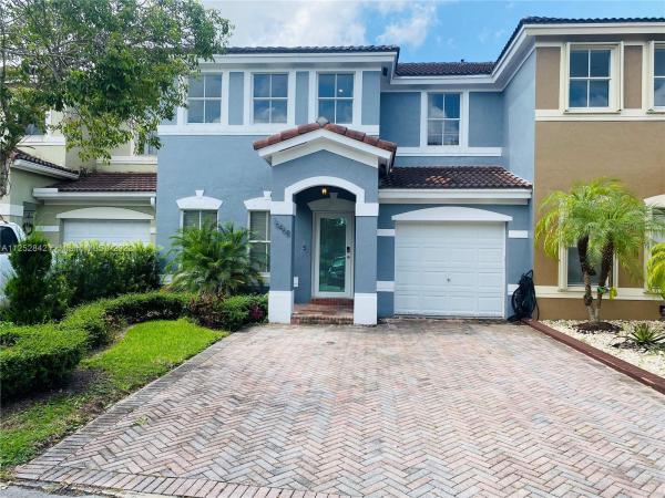Melrose Parc, 16468 SW 48th Ter, The Hammocks, Florida 33185, image 2