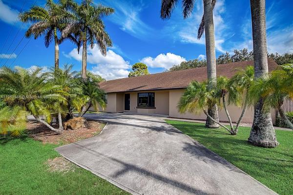 Windsor Park, 17925 SW 212th St, Redland, Florida 33187, image 1