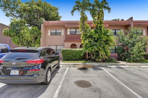 Valencia Village, 32 Matador Ln #1-20, Davie, Florida 33324, image 1