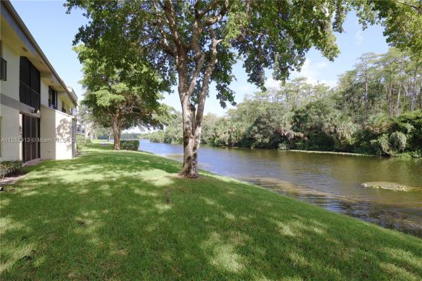 Applewood Village 4, 2920 S Carambola Cir S #20, Coconut Creek, Florida 33066, image 1