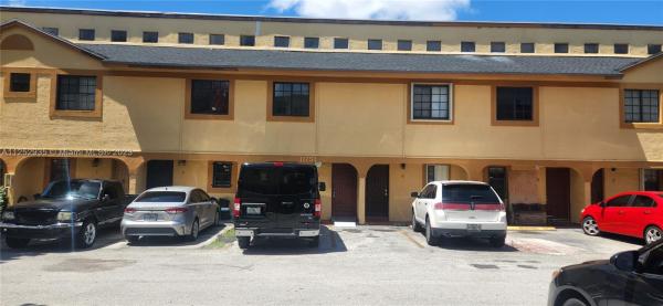 International Princess, 11751 SW 18th St #5, Tamiami, Florida 33175, image 1