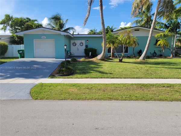Cutler Ridge Pines, 8975 SW 199th St, Cutler Bay, Florida 33157, image 1