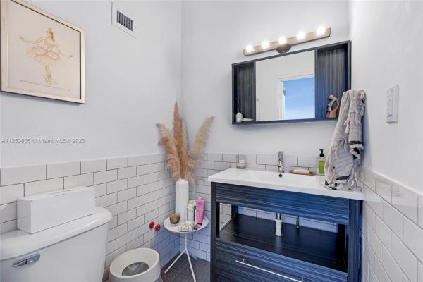 Mirador South 1000, 1000 West Ave #PH29, Miami Beach, Florida 33139, image 1