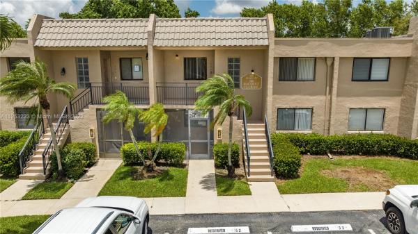 The Gardens Of Bonaventure 11 West, 380 Racquet Club Rd #105, Weston, Florida 33326, image 1
