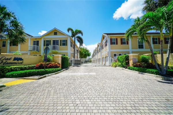 Oak Hammock, 545 SW 18th Ave #35, Fort Lauderdale, Florida 33312, image 2