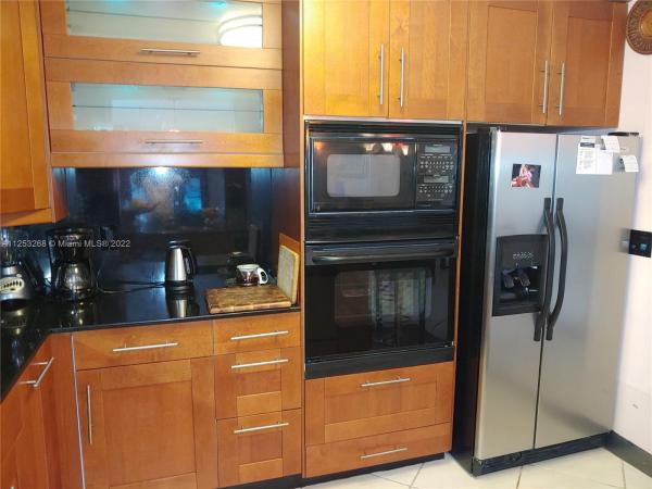 Towers Of Oceanview Point, 200 Leslie Dr #307, Hallandale Beach, Florida 33009, image 1