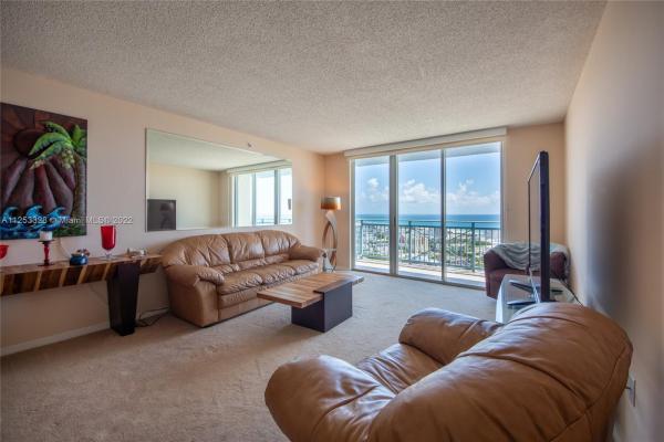 Yacht Club At Portofino, 90 Alton Rd #3009, Miami Beach, Florida 33139, image 2