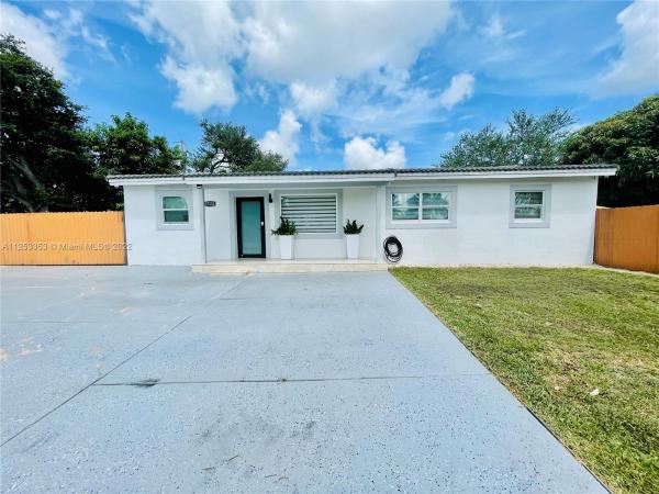 Myrtle Grove, 17121 NW 36th Ave, Miami Gardens, Florida 33056, image 2
