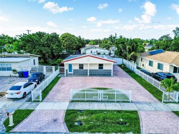 Beverly Park, 6373 Rodman St, Hollywood, Florida 33023, image 2