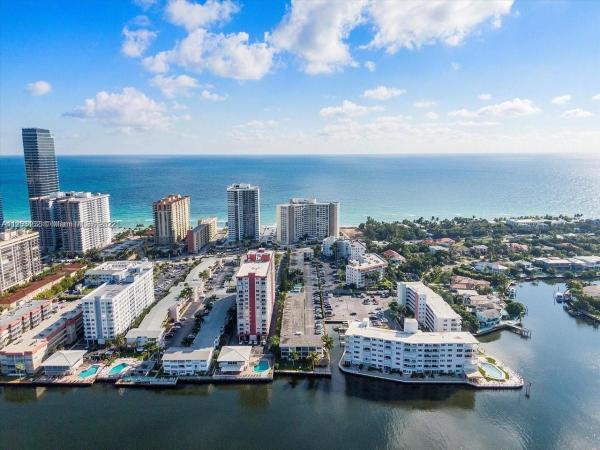 Golden Bay Manor, 3177 S Ocean Dr #204, Hallandale Beach, Florida 33009, image 1
