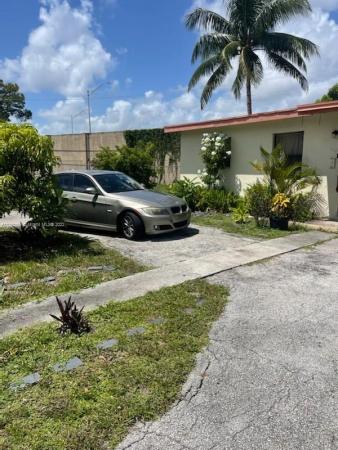 Lauderdale Manors, Fort Lauderdale, Florida 33311, image 2