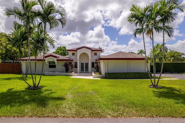 Linel Estates, 13540 SW 98th Ct, Kendall, Florida 33176, image 1