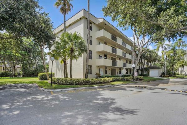 Tradewinds, 3150 NW 42nd Ave #E204, Coconut Creek, Florida 33066, image 1