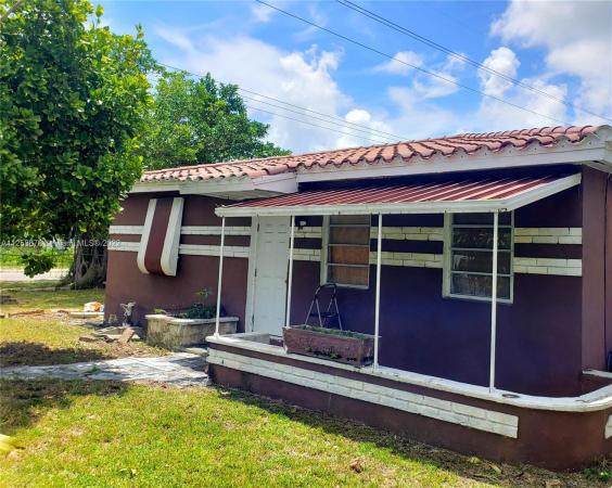 Arch Creek Estates, 1390 NE 150th St, Golden Glades, Florida 33161, image 2