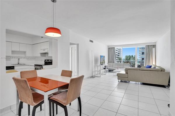 Seacoast 5700, 5700 Collins Ave #5B, Miami Beach, Florida 33140, image 2