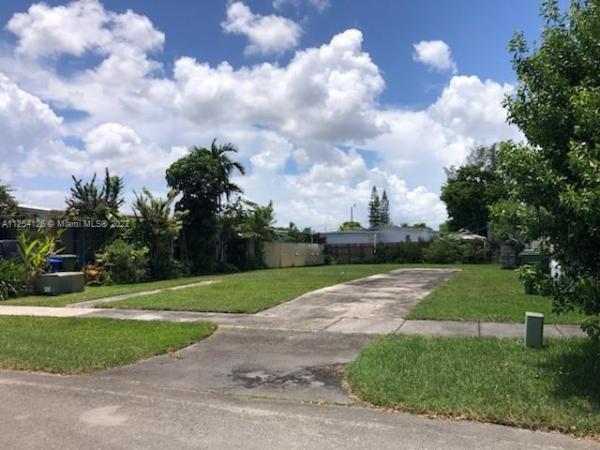 Heritage City, 640 NW 217th Ter, Pembroke Pines, Florida 33029, image 1