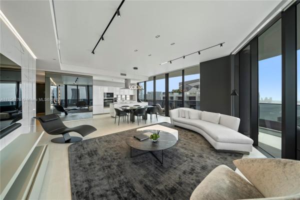 Brickell Flatiron, 1000 Brickell Plz #PH5001, Miami, Florida 33131, image 2